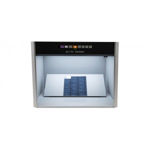JUDGE LED LIGHT BOOTH